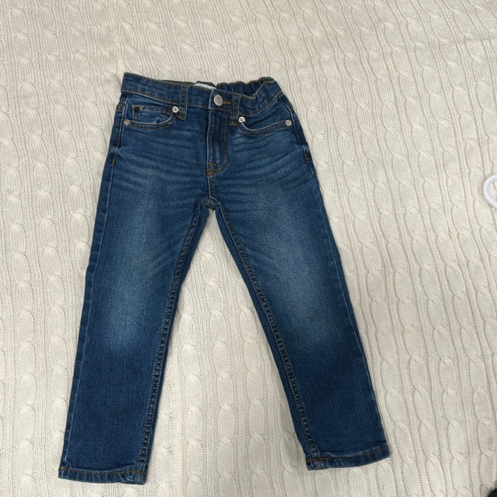 Like new Boys, Calvin Klein skinny jeans, size 4t